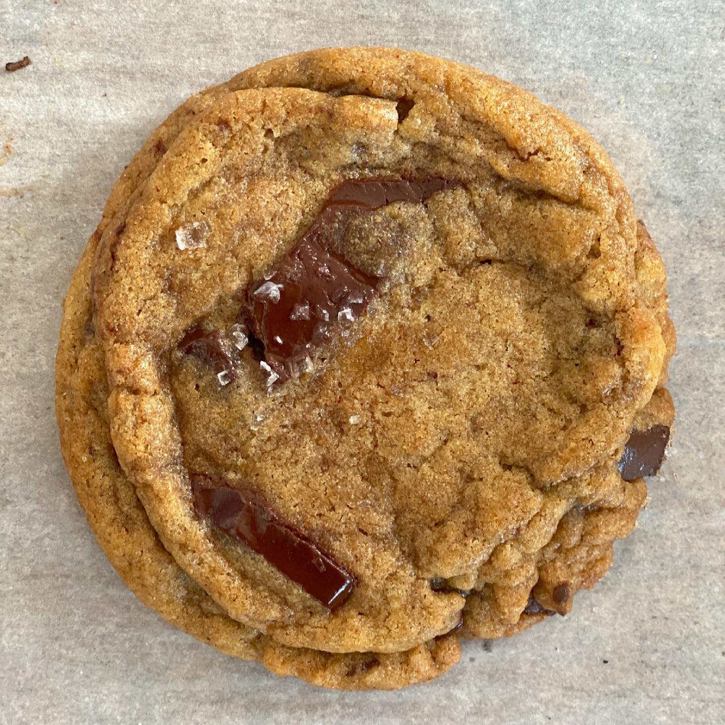 Chocolate chip cookie appreciation post 🍪 
.
.
.
.
.
#bakersofinstagram #bakersgonnabake #bakingfromscratch #bakinglove #explore #homebaker #homebaked #bakingathome #bakedgoods #bakeandshare #thebakefeed #feedfeedbaking #thefeedfeedbaking #bakingad